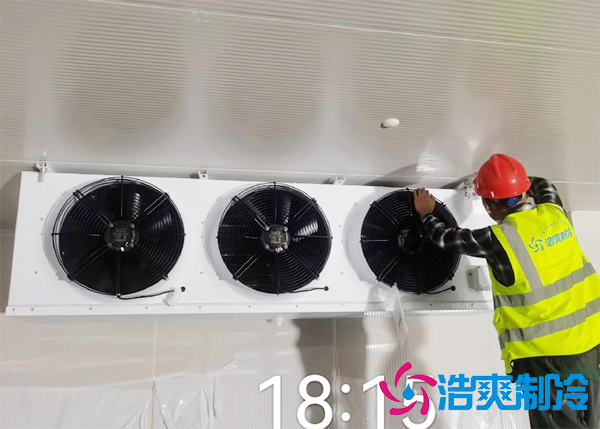 冷庫設(shè)備安裝一套多少錢？大型冷庫建造價(jià)格怎么計(jì)算-浩爽制冷